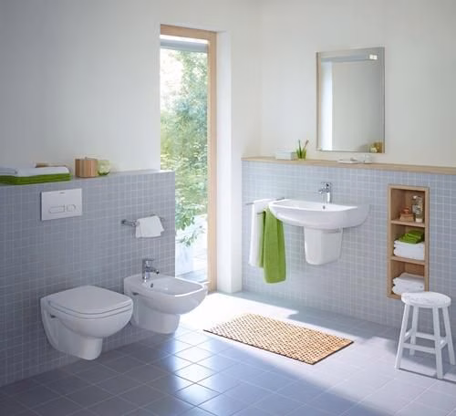 Detailbild 4043030 Duravit Wand-WC-Set D-Code, rimless, Tiefspüler, weiß, inklusive WC-Sitz mit Absenkautomatik