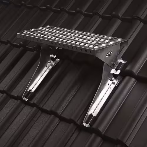 Trapac Laufrostset Breite 40cm für Dachsteine und Dachziegel, braun (RAL 8019) aus der Kategorie Dachsicherheit mit der GTIN 4027822749593 Trapac Laufrostset von der Marke Klöber aus der Kategorie Dachsicherheit