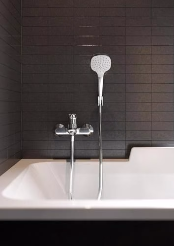 Hansgrohe Einhebel-Wannenmischer LOGIS Nennweite 15 Aufputz chrom