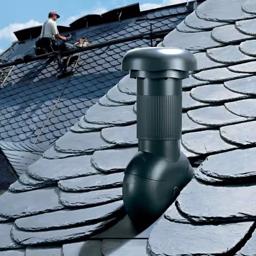 Venduct Grundplatte DN 110 zum Anschluss an Schiefer/Dachschindelnschwarz aus der Kategorie Steildachdurchgänge mit der GTIN 4027822039830 Venduct von der Marke Klöber aus der Kategorie Steildachdurchgänge