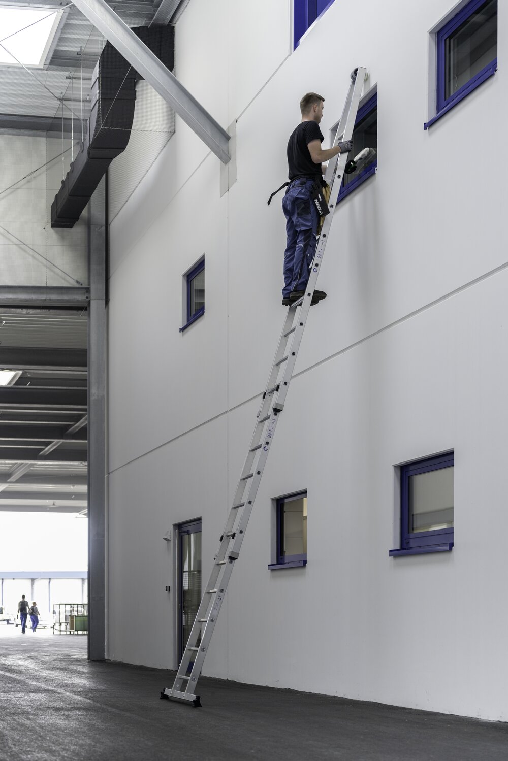 Milieubild 3817257 Munk Sprossen-Glasreinigerleiter Satz mit nivello®-Traverse 2-teilig