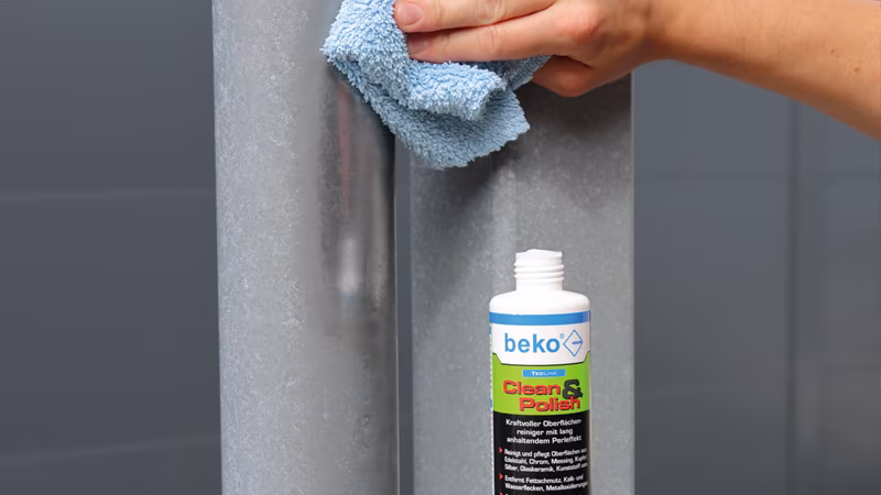 TecLine Clean & Polish 750 ml Reinigen, Person