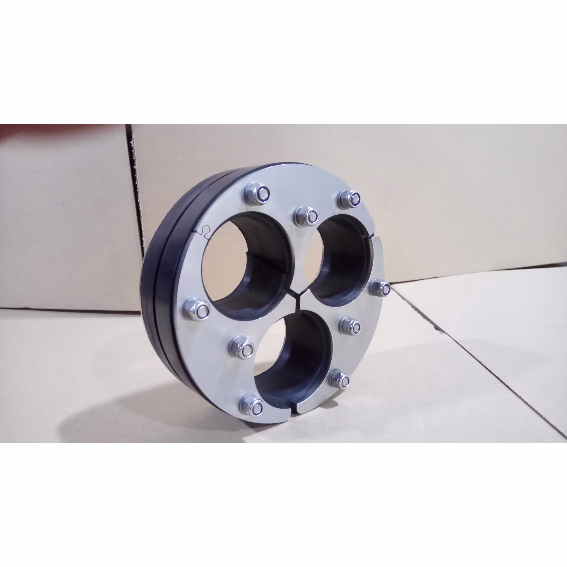 Pressio Multi 150/3 x 50mm Edelstahl V2A geteilt Kabeldurchführung aus der Kategorie Ringraumdichtung mit der Artikelnummer 11081