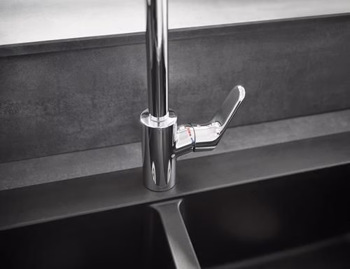 Detailbild 3984739 Hansgrohe Einhebel-Küchenmischer 240 FOCUS DN 15, mit Ausziehbrause chrom