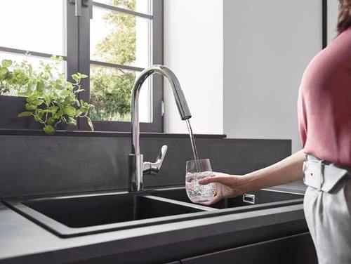 Detailbild 3984736 Hansgrohe Einhebel-Küchenmischer 240 FOCUS DN 15, mit Ausziehbrause chrom