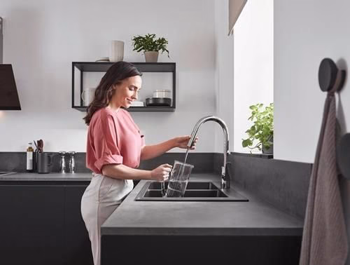 Detailbild 3984742 Hansgrohe Einhebel-Küchenmischer 240 FOCUS DN 15, mit Ausziehbrause chrom