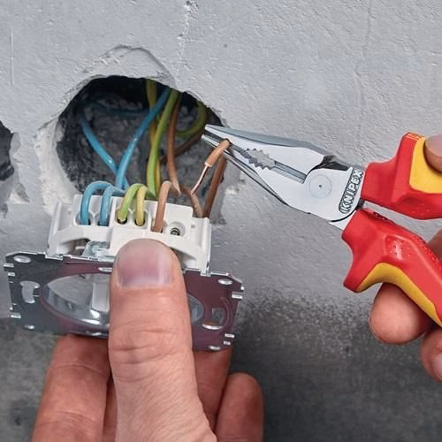 Spitzkombizange Länge 145mm Mehrkomponenten-Hülle verchromt VDE KNIPEX