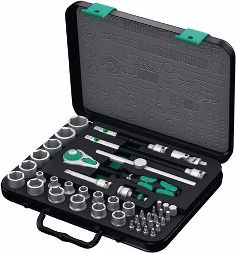 Set di chiavi a bussola Wera 8100 SB2 Zyklop da 43 pezzi, 3/8 di pollice, 6-24 mm, 72 denti, 6 punte Set di chiavi a bussola WERA 8100 SB2 Zyklop da 43 pezzi, 3/8 di pollice, 6-24 mm, 72 denti, 6 punte, della categoria set di chiavi a bussola da 3/8", codice articolo 4000820227