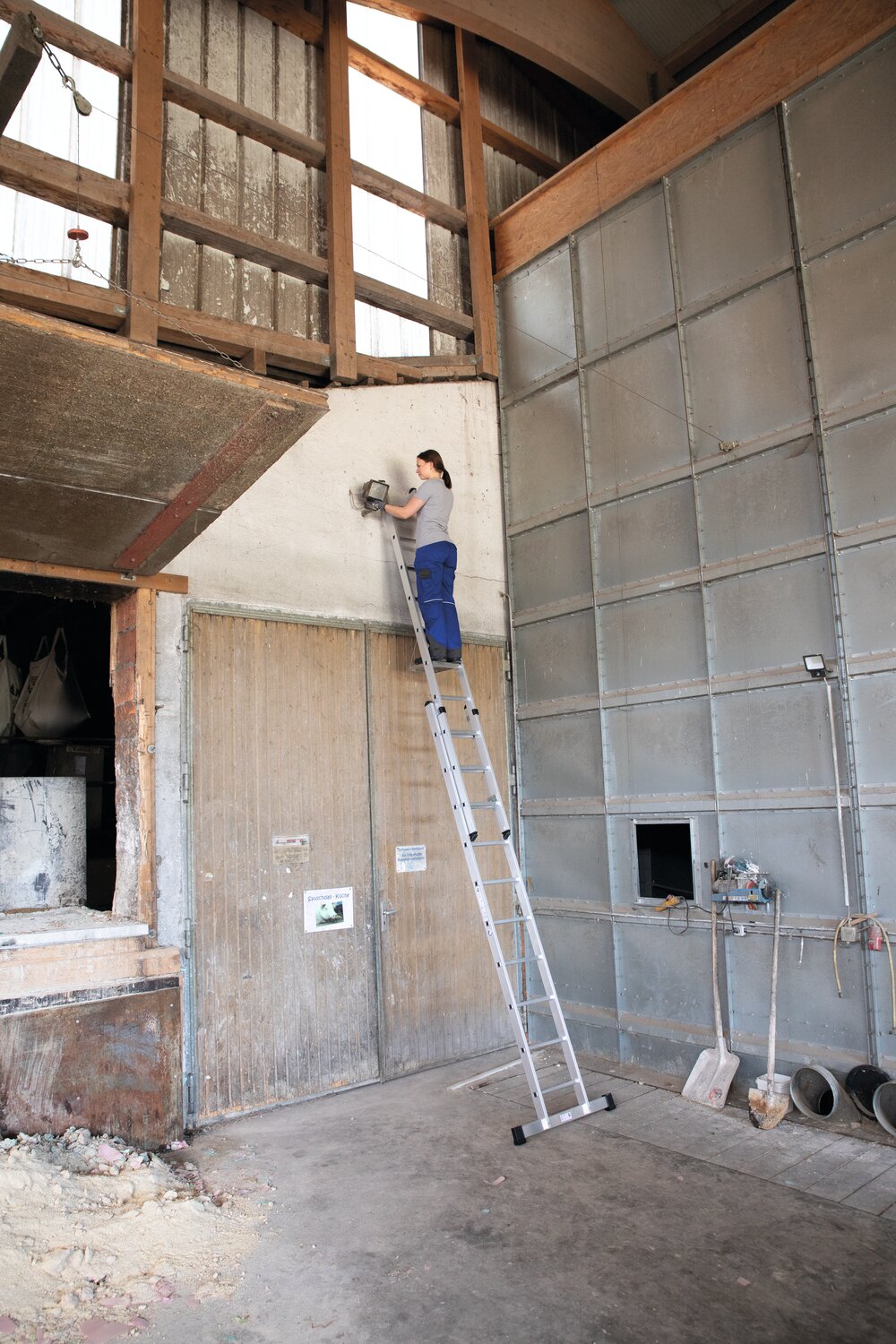 Munk Sprossen-Schiebeleiter 2-teilig mit Standard-Traverse 2x8 Sprossen