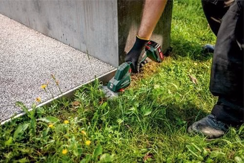 Akkustrauch-/Grasschere SGS 18 LTX Q 18 V 20cm METABO