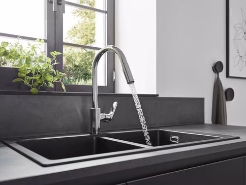 Hansgrohe Einhebel-Küchenmischer 240 FOCUS DN 15, mit Ausziehbrause chrom