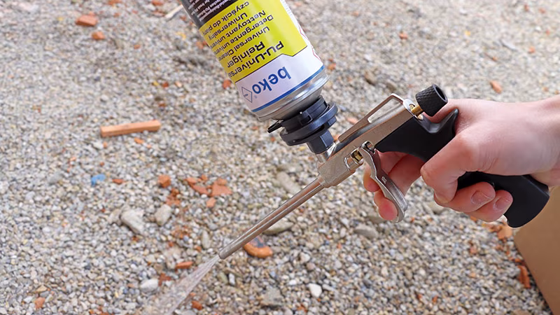 beko PU-Universal-Reiniger 500 ml Straße, Körperteil, Finger, Hand, Person