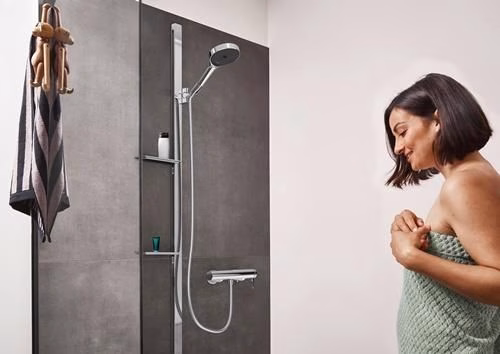 Hansgrohe Handbrause Rainfinity 130 3jet chrom