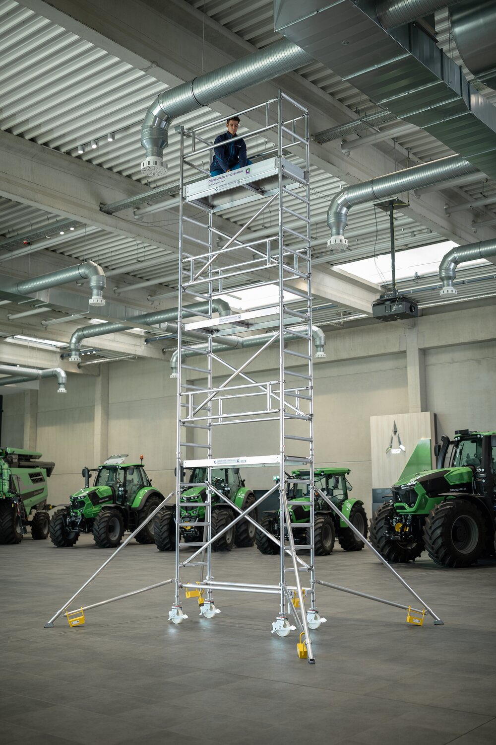 Munk Rollgerüst 0,75 x 1,80 m mit Ausleger Plattformhöhe 3,35 m