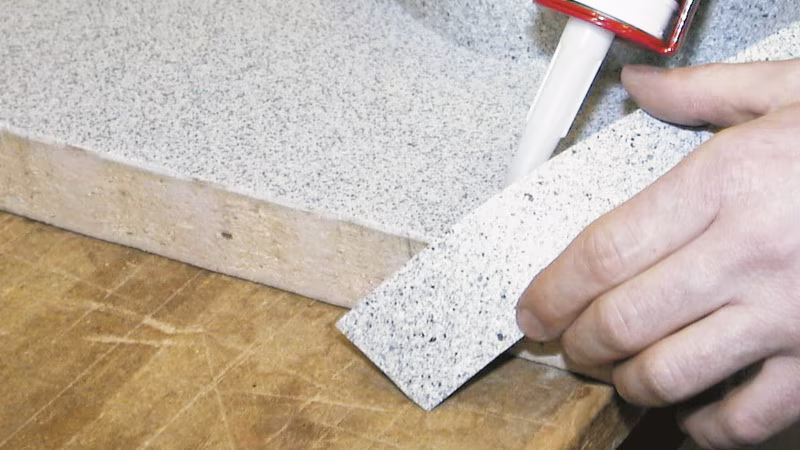 beko PU-Kraftkleber 310 ml beige Drinnen, Innenarchitektur, Fußboden, Bodenbeläge, Person