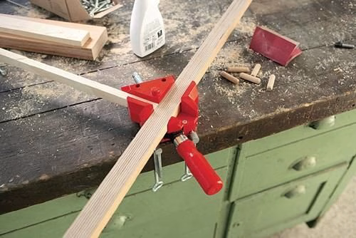 Elément de serrage angulaire WS Passage 30 mm BESSEY
