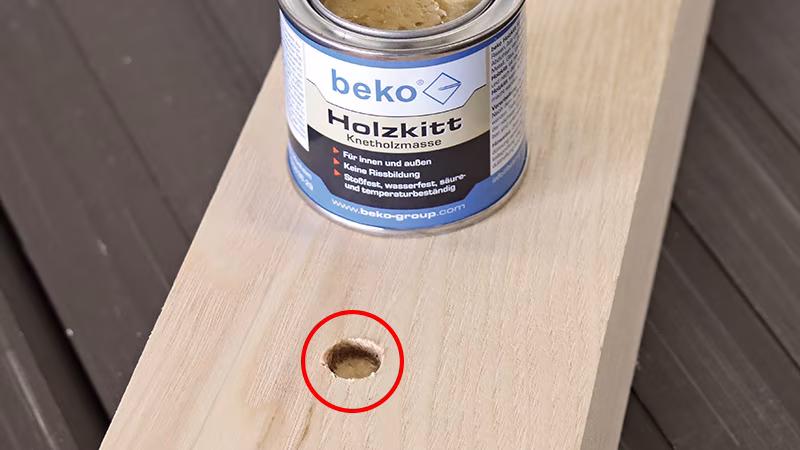 Mastic à bois pâteux 110 g, noyer Holz