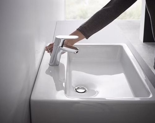 Hansgrohe Einhebel-Waschtischmischer FOCUS 70 Nennweite 15 mit Zugstangen-Ablaufgarnitur 1 1/4 Zoll chrom