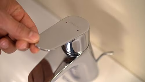 Detailbild 4032155 Hansgrohe Einhebel-Waschtischmischer FOCUS 70 Nennweite 15 mit Zugstangen-Ablaufgarnitur 1 1/4 Zoll chrom