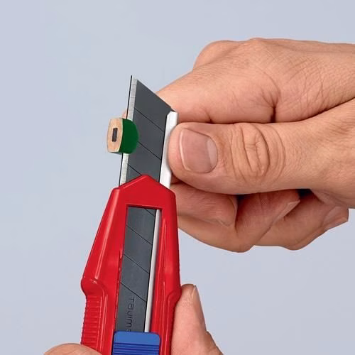 Detailbild 4015014 Cuttermesser CutiX® Klingenbreite 18mm Länge 165mm Magnesium KNIPEX