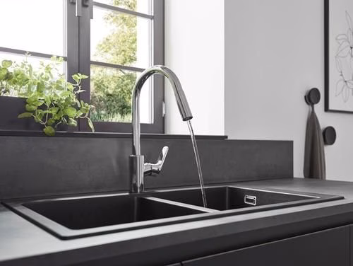 Hansgrohe Einhebel-Küchenmischer 240 FOCUS DN 15, mit Ausziehbrause chrom