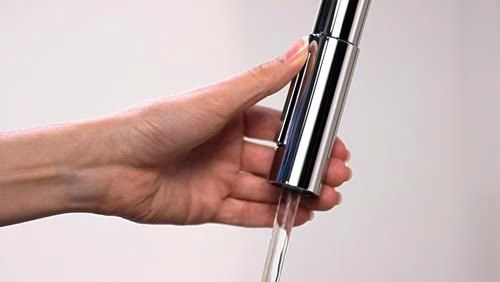 Hansgrohe Einhebel-Küchenmischer 240 FOCUS DN 15, mit Ausziehbrause chrom
