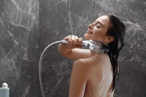 Detailbild 4077983 Hansgrohe Handbrause Rainfinity 130 3jet chrom