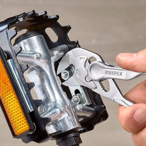 Zangenschlüssel XS Länge 100 mm Spannweite 21 mm verchromt aufgeprägte raue Oberfläche KNIPEX