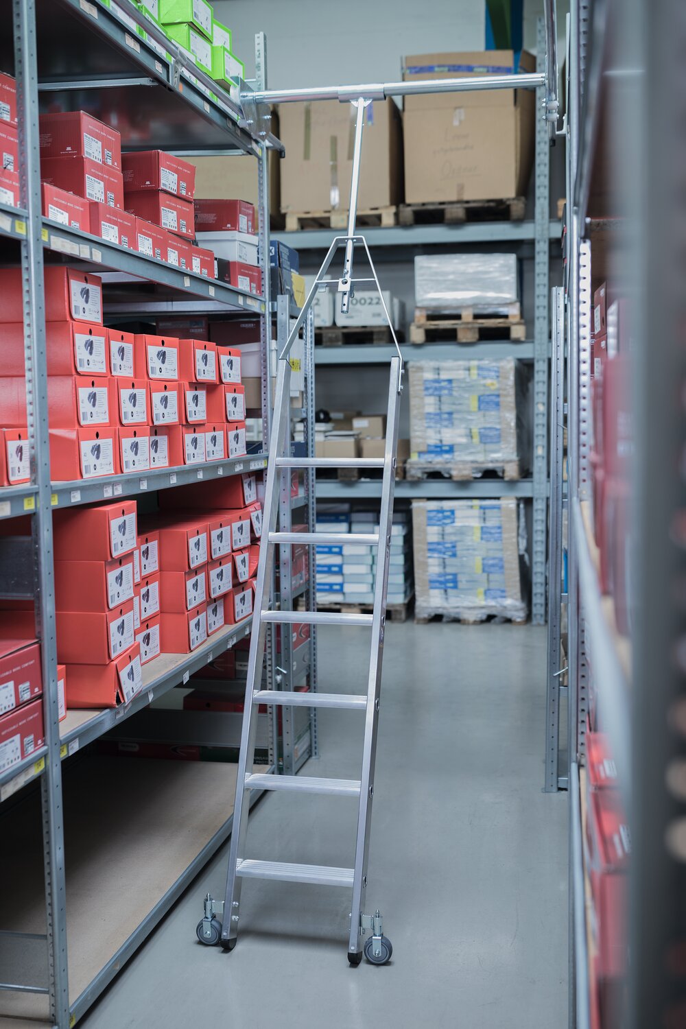 Munk Stufen Regalleiter drehbar für Doppelregal 6 Stufen