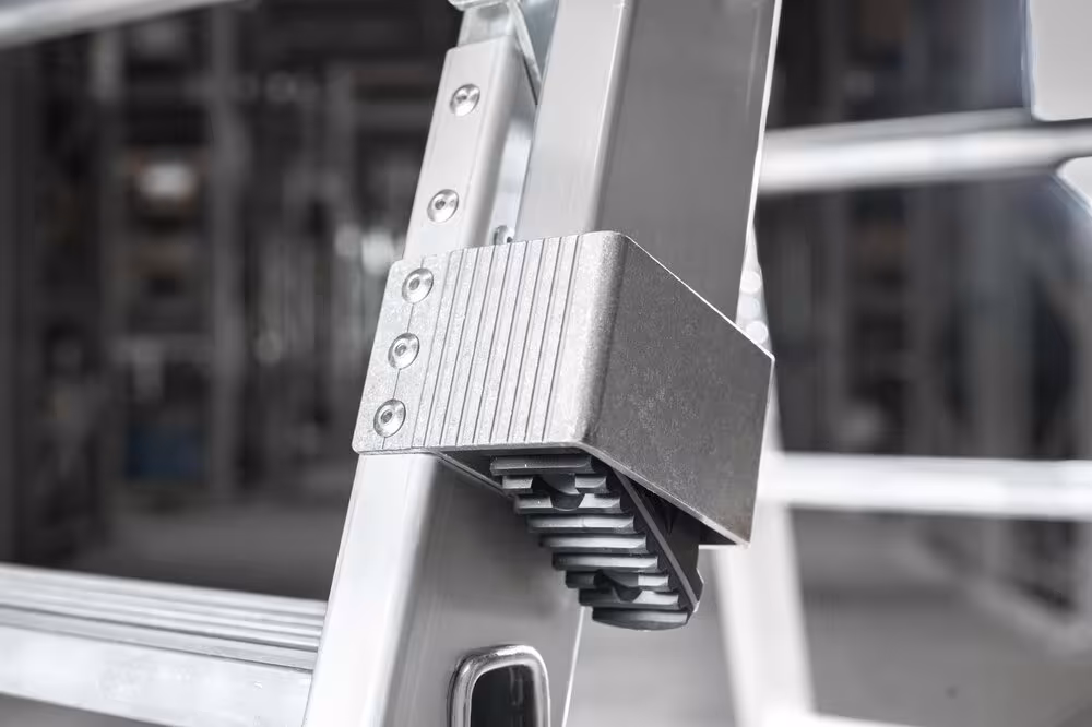 Bei qpool24 den Artikel Einsteckteil Stufen-Stehleiter beidseitig begehbar (Pack mit 2 Stück) mit der GTIN 4031405402607 entdecken! Einsteckteil Stufen-Stehleiter beidseitig begehbar (Pack mit 2 Stück) von der Marke Munk mit der Artikelnr. 40260 bei qpool24 kaufen