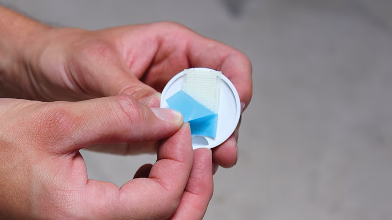 Xtreme Tape, gewebearmiert, 19 mm x 10 m Körperteil, Finger, Hand, Person, Baby