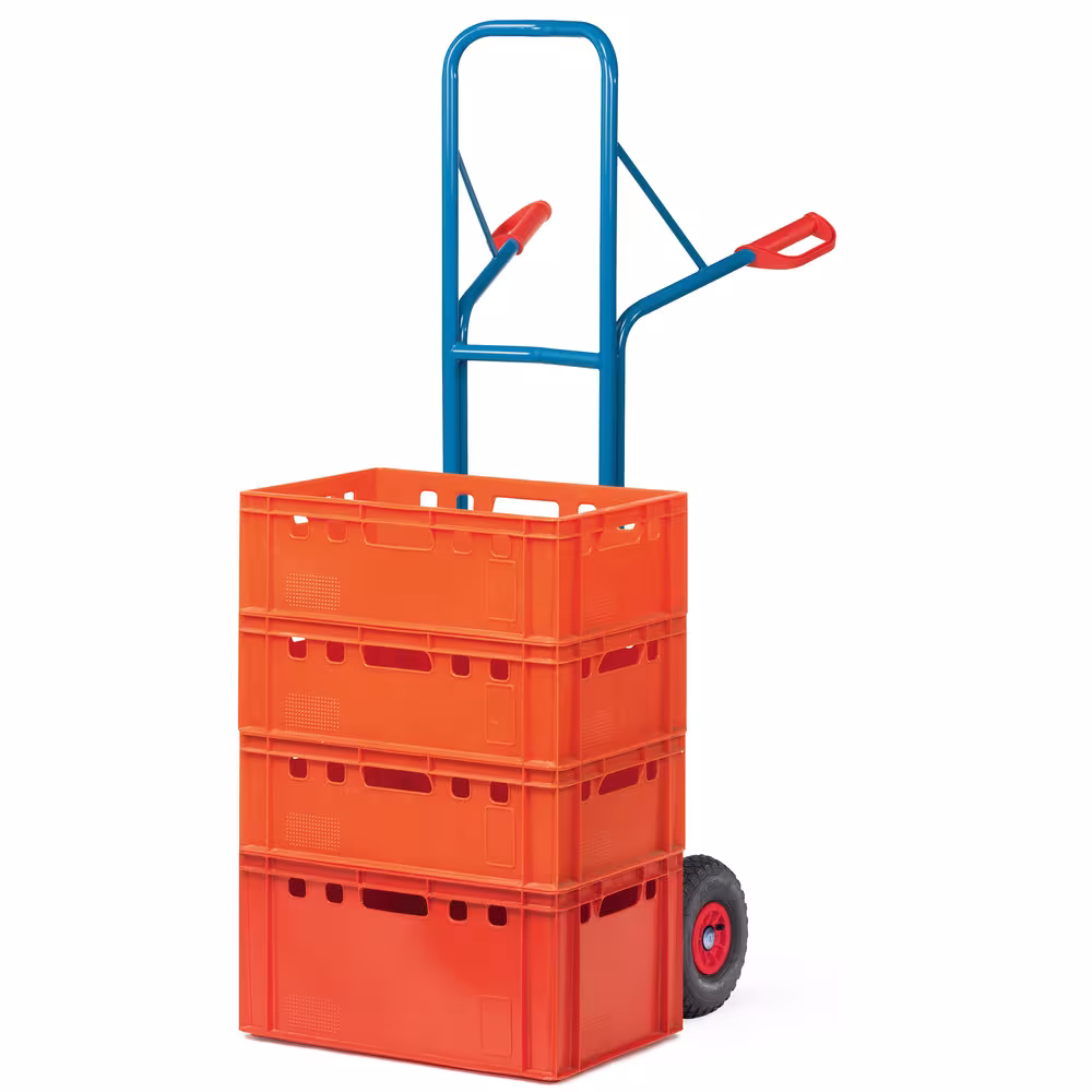 Stapelkarre 1600 mm stabile Schweißkonstruktion, pulverbeschichtet blau RAL 5007, mit Sicherheitsgriffen Ausführung Bereifung: Luft mit der GTIN 4017976841328 Stapelkarre B1328L Bereifung Luft von Fetra mit der Artikelnr. B1328L