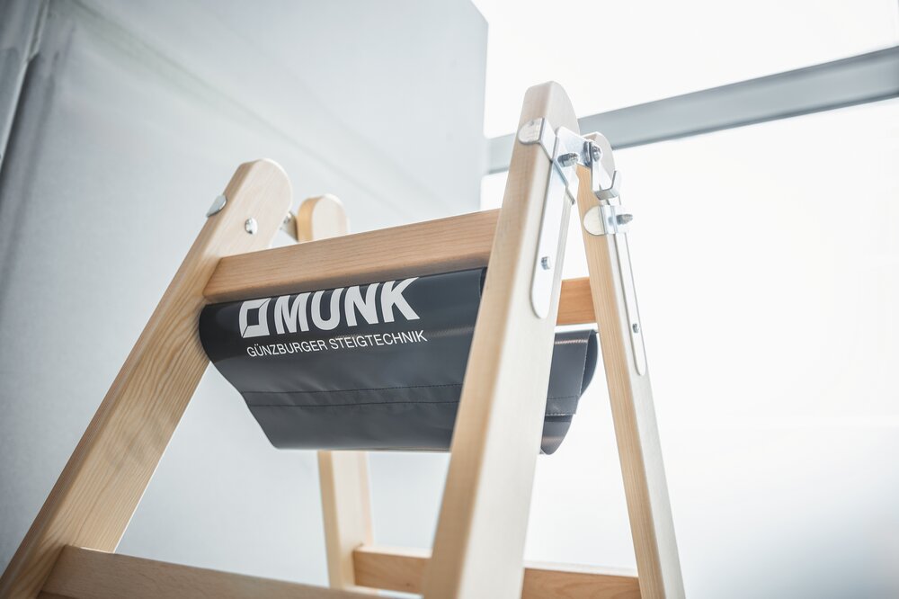 Munk Stufen-Stehleiter Holz 2x3 Stufen