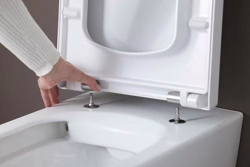 Detailbild 4042984 Duravit Wand-WC-Set ME by Starck, rimless, Durafix Tiefspüler, weiß, inklusive WC-Sitz mit Absenkautomatik