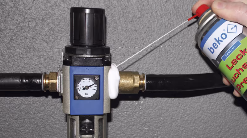 TecLine Lecksuchspray -PREMIUM- 400 ml Inhalt, Gebindegröße 500 ml Person