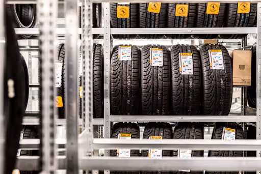 Zusatzebene für Räder-/Reifenregal, 1050 mm (HxBxT), verzinkt, 150 kg Fachlast pro Ebene aus der Kategorie Autoteilelagerung mit der GTIN 4004514265708 Zusatzebene für Räder-/Reifenregal, 1050 mm (HxBxT), verzinkt, 150 kg Fachlast pro Ebene von der Marke Schulte Lagertechnik aus der Produktreihe Fachbodenregale