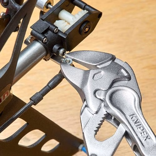 Detailbild 4120739 Zangenschlüssel XS Länge 100 mm Spannweite 21 mm verchromt aufgeprägte raue Oberfläche KNIPEX