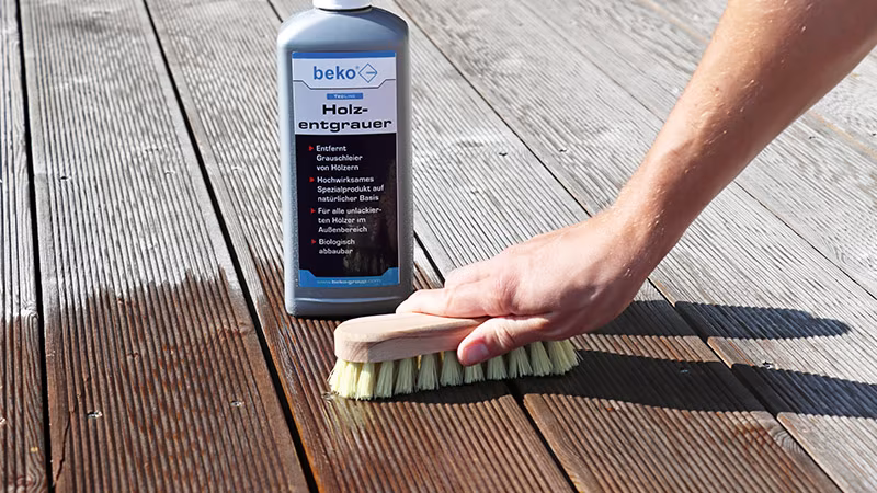 TecLine Holzentgrauer 1 l Flasche Pinsel, Gerät, Werkzeug, Reinigen, Person