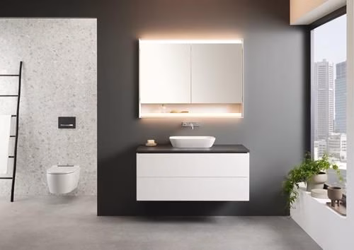 Geberit ONE Set Wand-WC mit WC-Sitz weiß/glanzverchromt, KeraTect