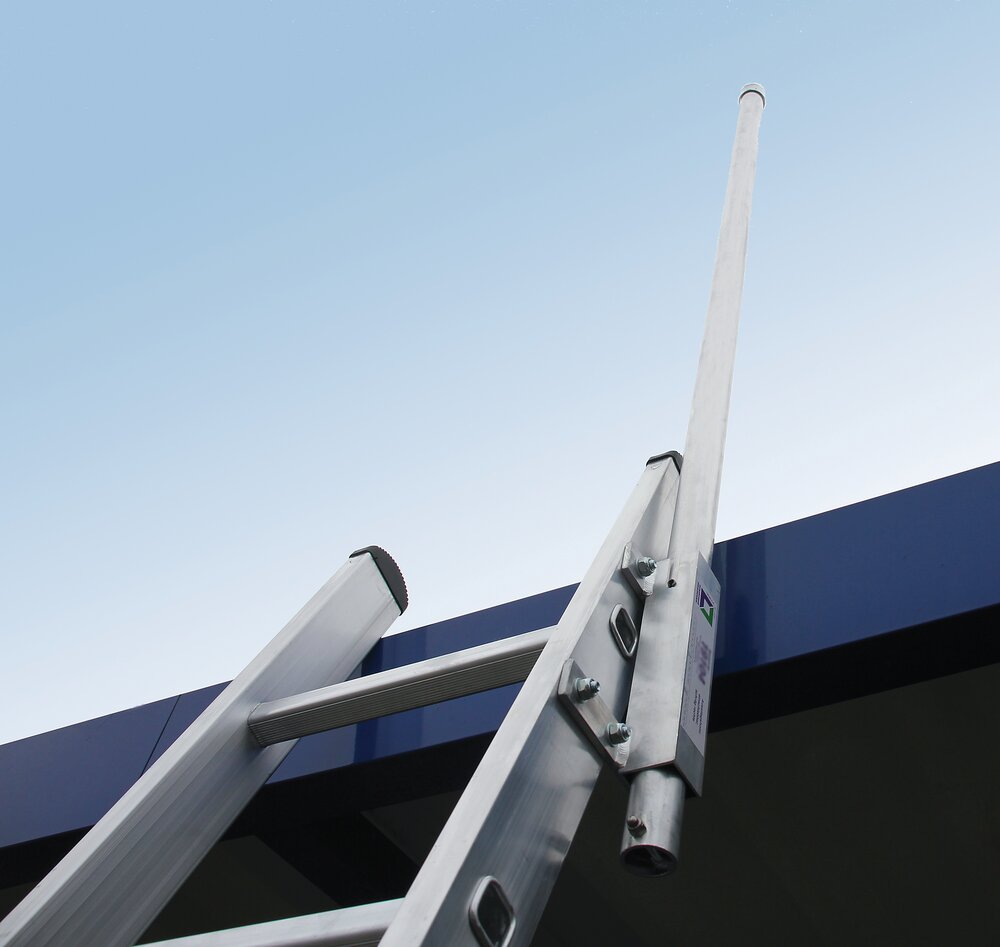 Milieubild 3814551 Munk Ausstiegsholm einschiebbar für Anlegeleitern ab 73-mm-Holm Anbau schräg rechts