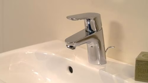 Detailbild 4032150 Hansgrohe Einhebel-Waschtischmischer FOCUS 70 Nennweite 15 mit Zugstangen-Ablaufgarnitur 1 1/4 Zoll chrom
