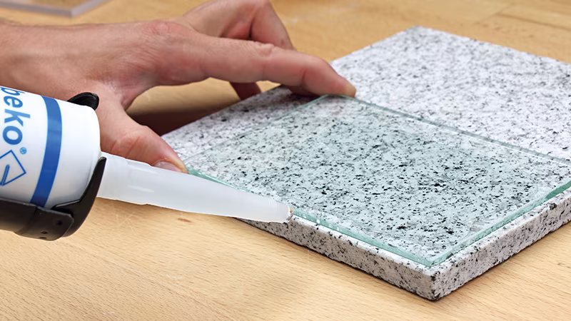 Gecko 290 ml TRANSPARENT Kleb-/Dichtstoff Innenarchitektur, Fußboden, Bodenbeläge, Person, Reinigen