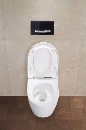 Detailbild 3970807 Geberit ONE Set Wand-WC mit WC-Sitz weiß/glanzverchromt, KeraTect