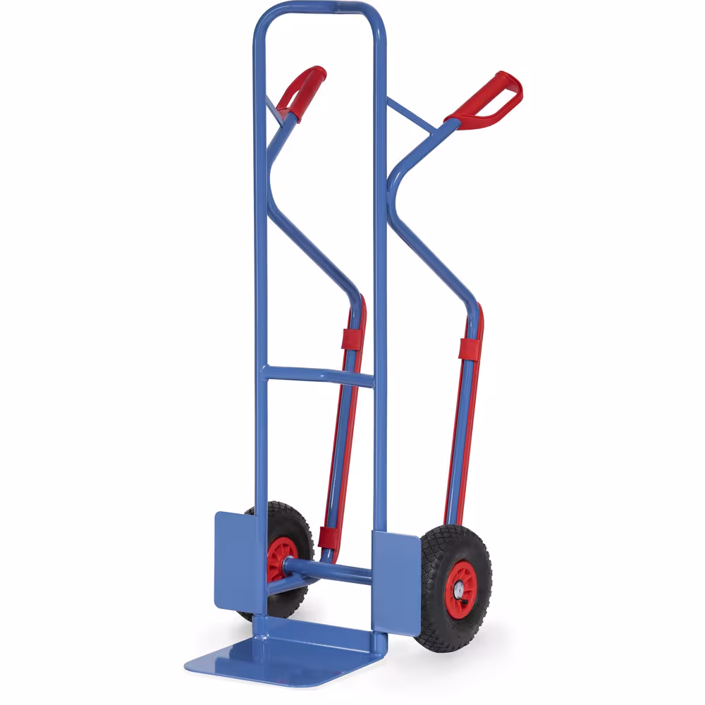 Stapelkarre B1330L Bereifung Luft von der Marke Fetra Stapelkarre Gleitkufen Stahlrohr-Stapelkarre mit Stahlblechschaufel, stabile Schweißkonstruktion, pulverbeschichtet blau RAL 5007 Typ Bereifung: Luft aus der Kategorie Karren mit der Artikelnr. B1330L